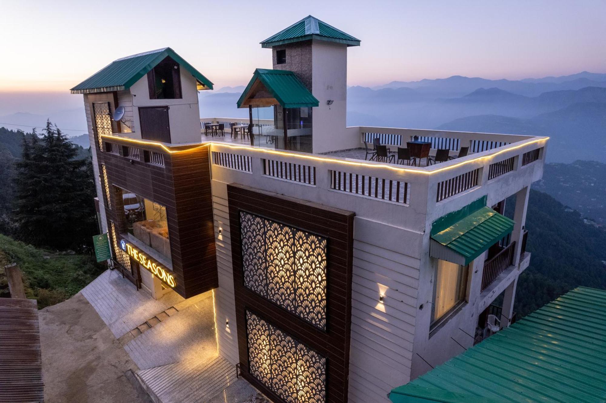 The Seasons Dalhousie - Best Valley View & Mountain View Hotel In ダルハウジ エクステリア 写真
